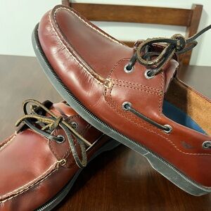 Dockers Men's Castaway Brown Leather Boat Shoes 09-1449 Size 11